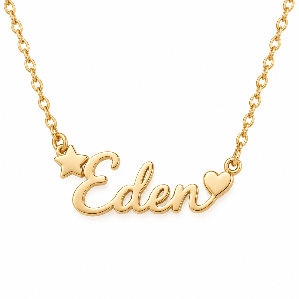 Collier prénom personnalisé enfant avec étoile et cœur – TRÉSOR fond blanc