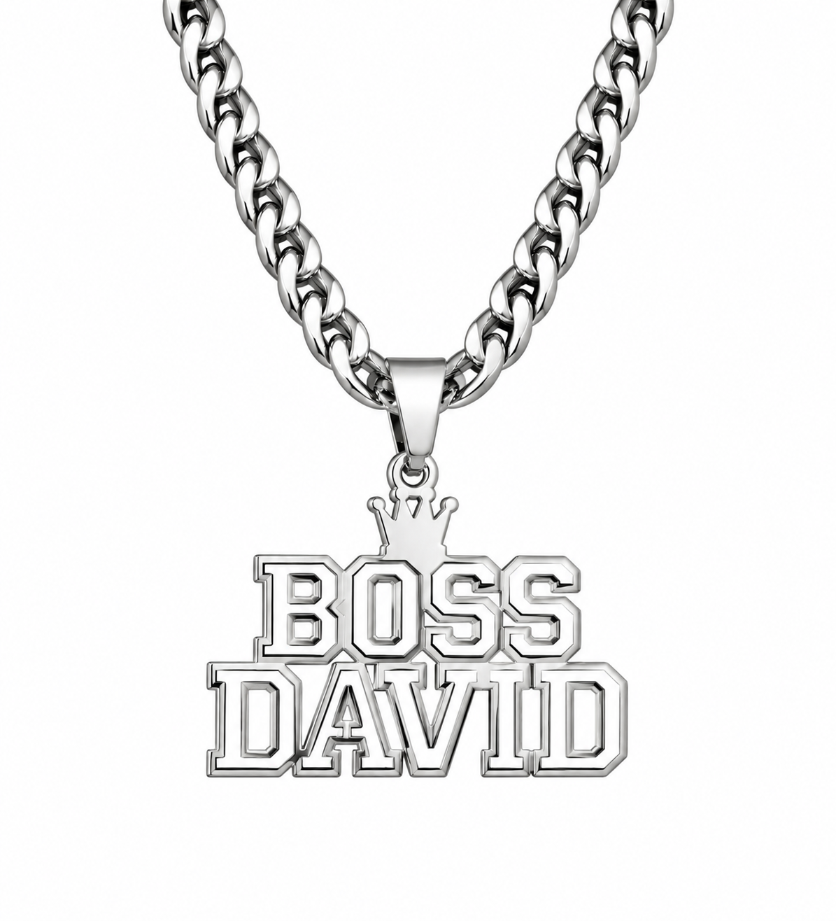 Collier DAVID argenté personnalisé avec le texte Boss David et motif couronne fond blanc