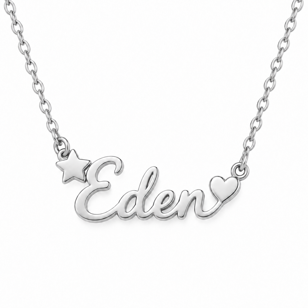 Collier prénom personnalisé enfant avec étoile et cœur – TRÉSOR fond blanc argenté
