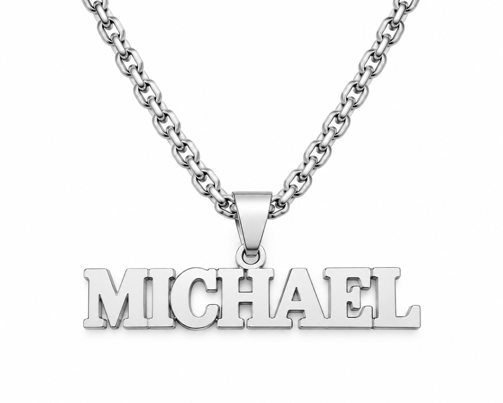 Collier prénom personnalisé garçon à grosses mailles – modèle BOLD FOND BLANC argenté