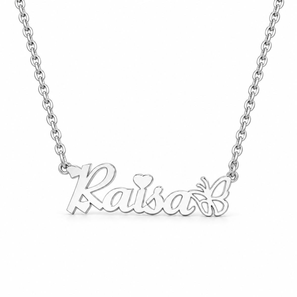 Collier prénom personnalisé fille avec cœur et papillon ajouré – ÉCLOSION fond blanc argenté