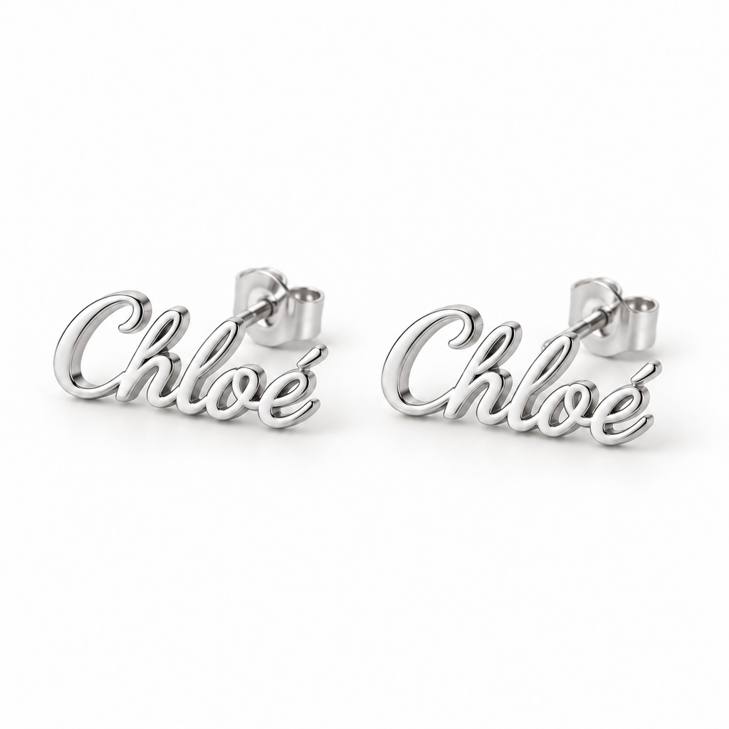 Boucles d’oreilles prénom personnalisées enfant écriture cursive – SIGNATURE CURSIVE argenté fond blanc