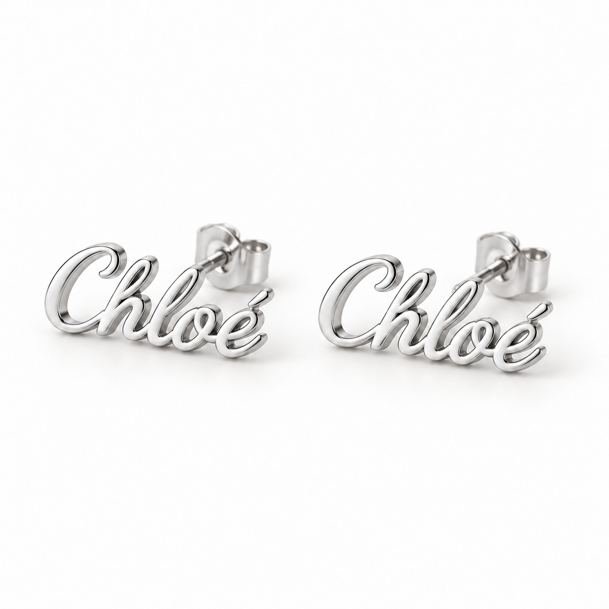 Boucles d’oreilles prénom personnalisées enfant écriture cursive – SIGNATURE CURSIVE argenté fond blanc