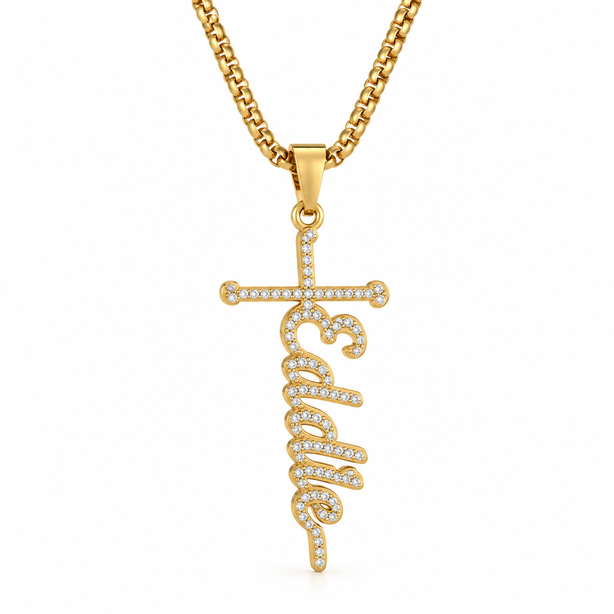 Collier GRÂCE doré avec croix ornée de pierres et prénom personnalisé fond blanc
