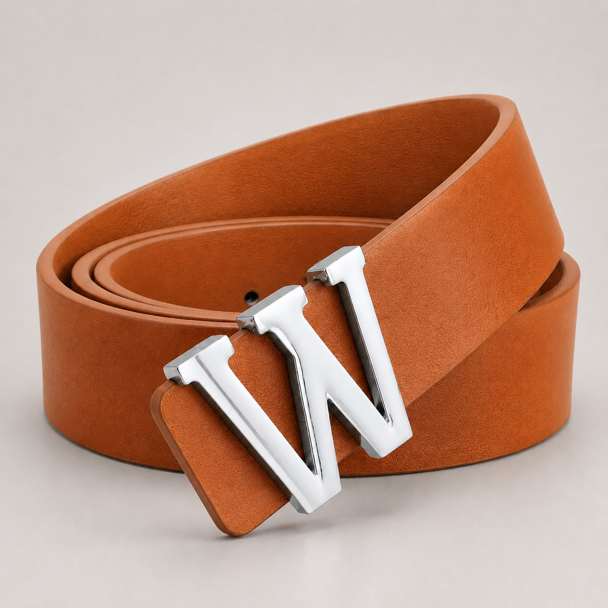 Ceinture ALPHABET Camel avec boucle initiale W finition argenté