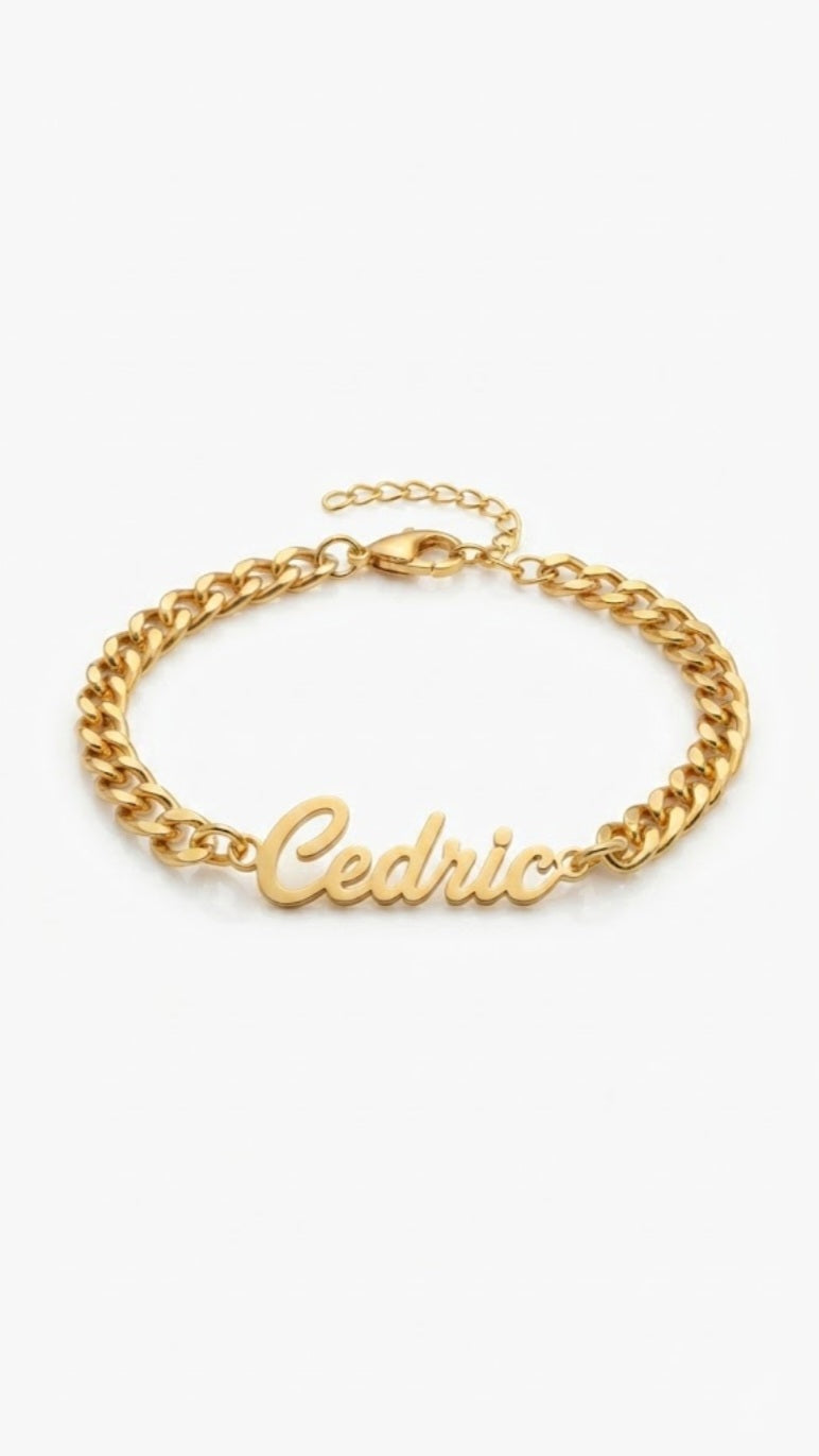 Bracelet prénom personnalisé Cédric doré en acier inoxydable